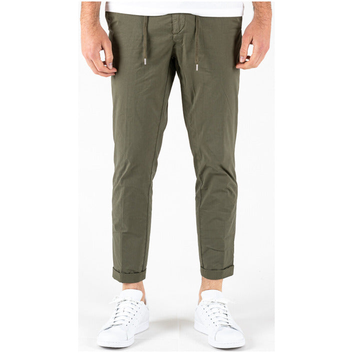 Lyle & Scott Men Trousers