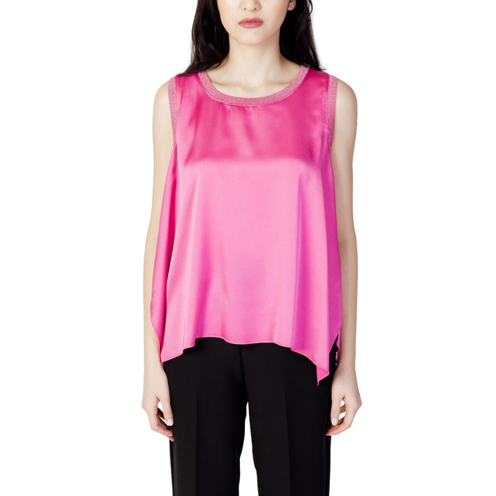 Hanny Deep  Women Blouse