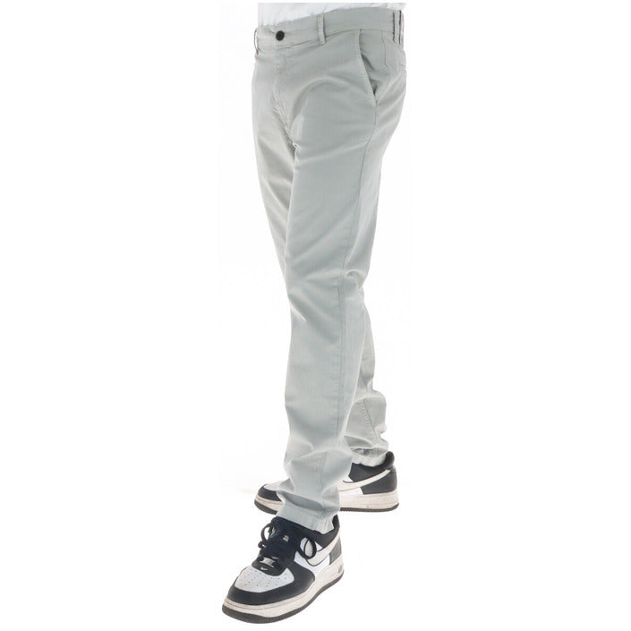 Lyle & Scott Men Trousers