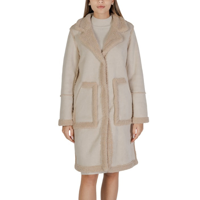 CLERÈ  Women Coat