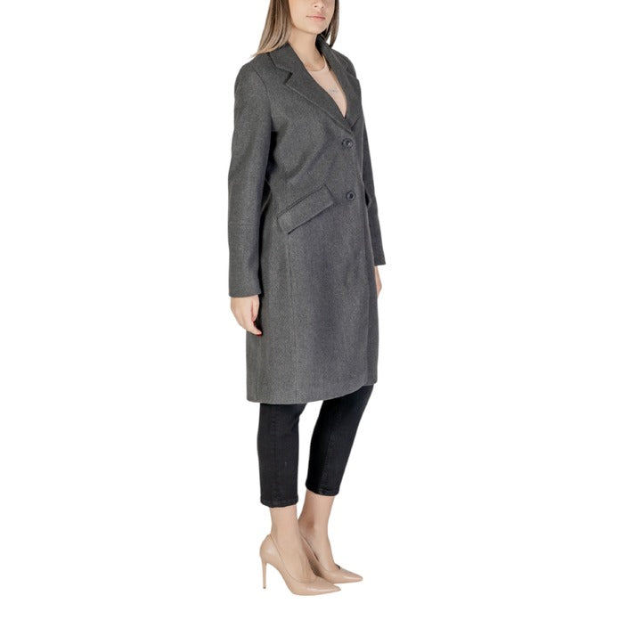 Vero Moda  Women Coat