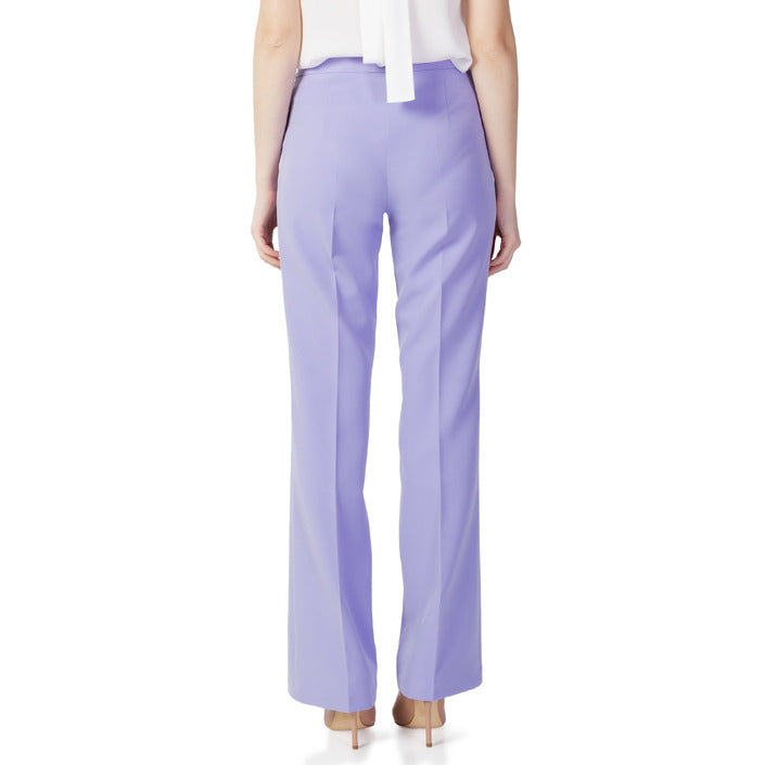 Hanny Deep  Women Trousers