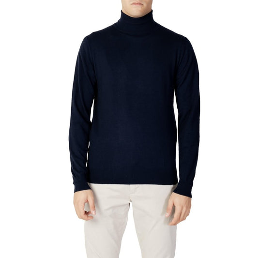 Diktat Men Knitwear