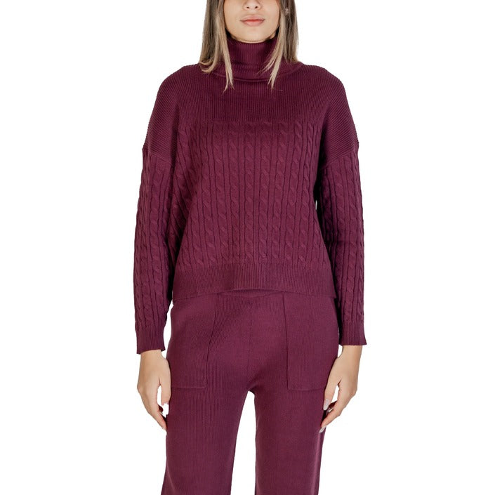 CLERÈ  Women Knitwear