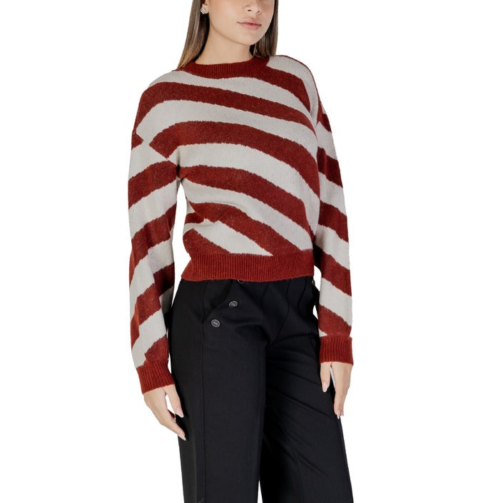 Vero Moda  Women Knitwear