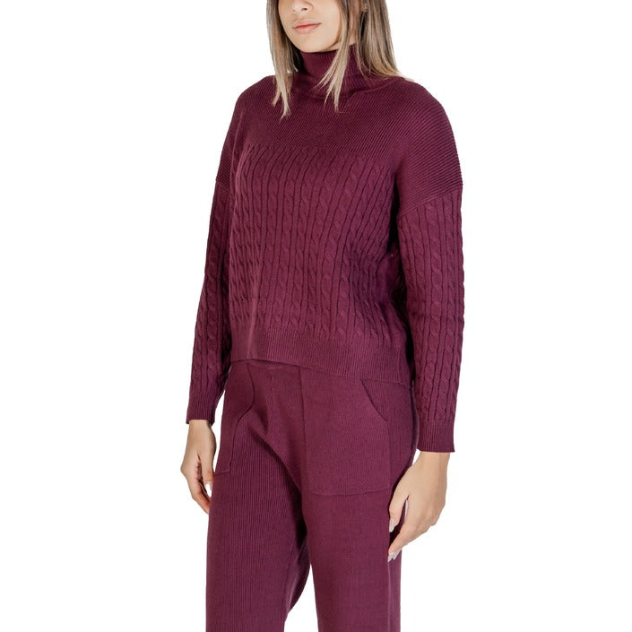 CLERÈ  Women Knitwear