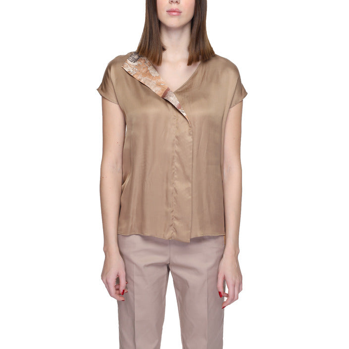 Alviero Martini Prima Classe  Women Blouse