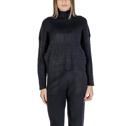 CLERÈ  Women Knitwear