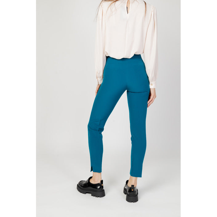 Hanny Deep  Women Trousers