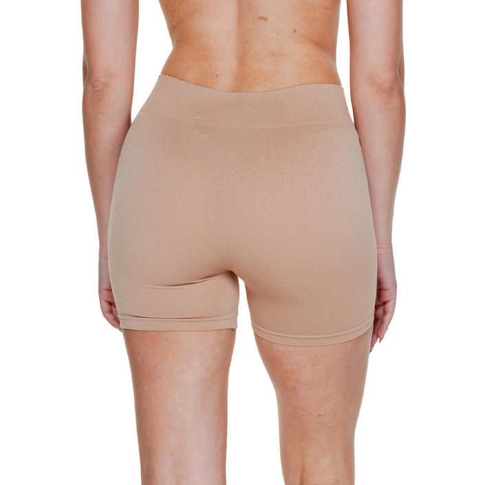 Vero Moda  Women Short