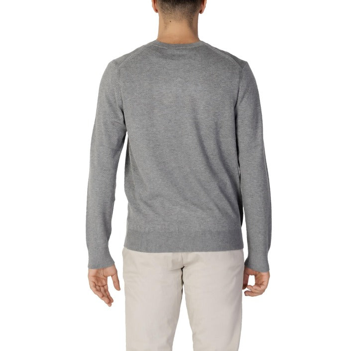 Diktat Men Knitwear