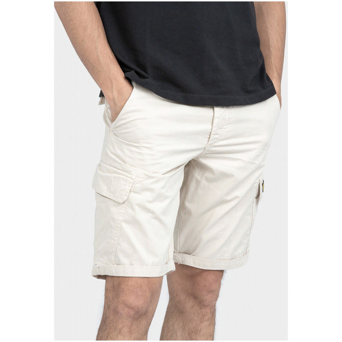 Lyle & Scott Men Shorts