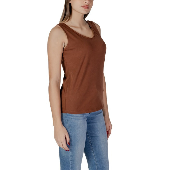 B.young  Women Undershirt