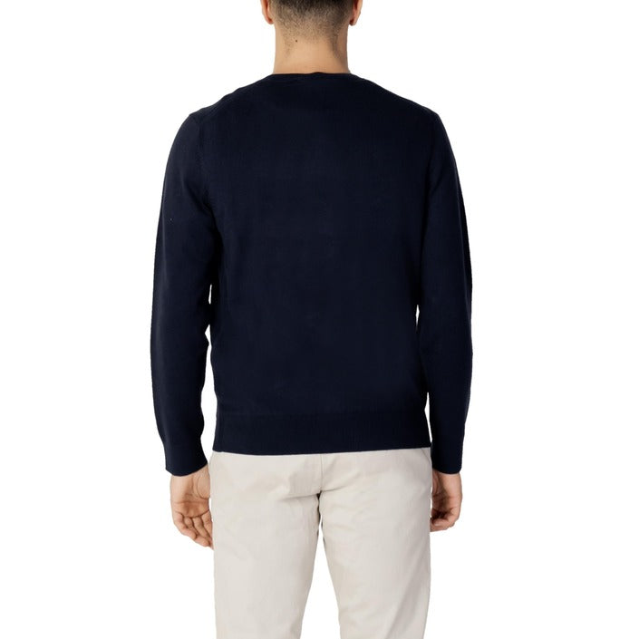 Diktat Men Knitwear