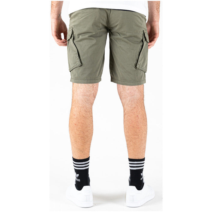 Lyle & Scott Men Shorts