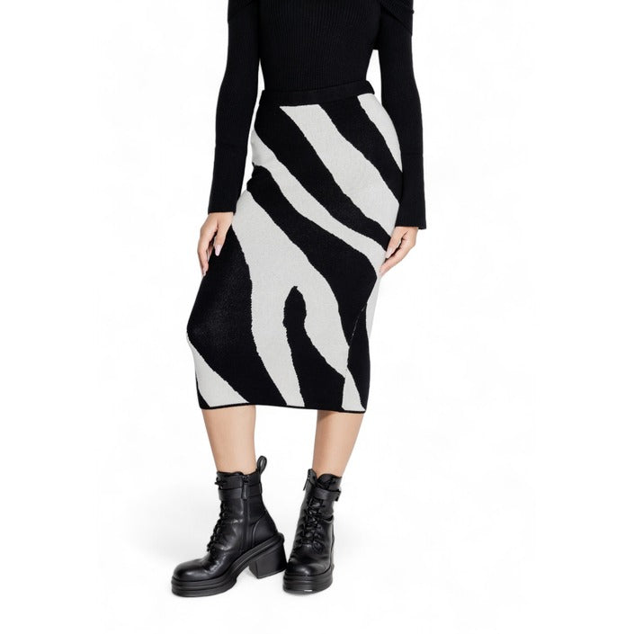 Vero Moda  Women Skirt