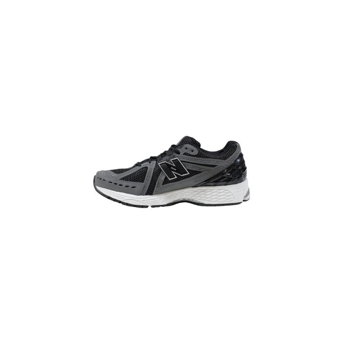 New Balance Men Sneakers